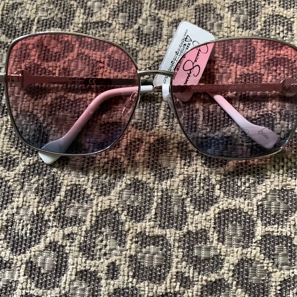 Never Worn - Jessica Simpson Sunglasses